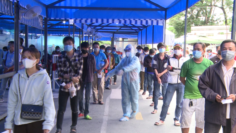 Xử lý nghiêm cơ sở y tế tăng giá xét nghiệm