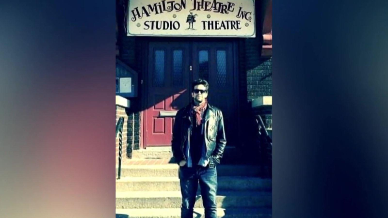 Khi COVID_19 càn quét l&agrave;ng giải tr&iacute; thế giới