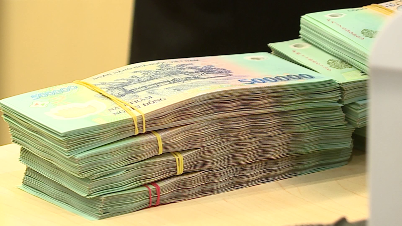 Hạ lãi suất đối với tiền gửi vượt dự trữ bắt buộc