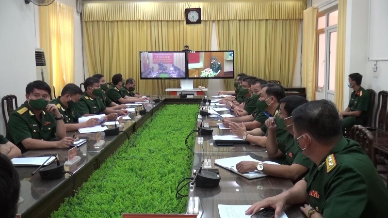 Bộ Quốc phòng phát động phong trào thi đua chiến thắng đại dịch