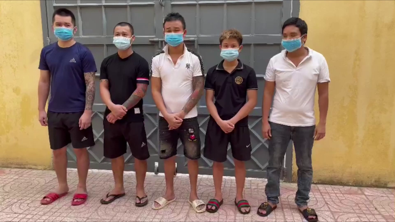 Khởi tố nh&oacute;m đối tượng cho vay nặng l&atilde;i v&agrave; cưỡng đoạt t&agrave;i sản