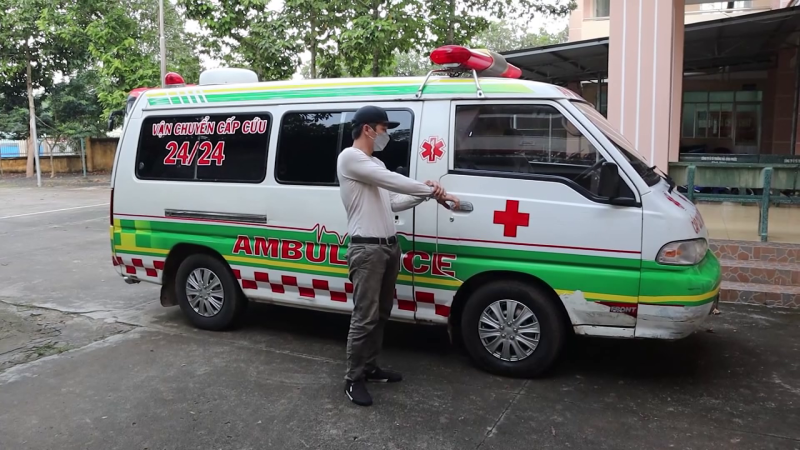 Bắt tài xế xe cấp cứu vận chuyển ma tuý