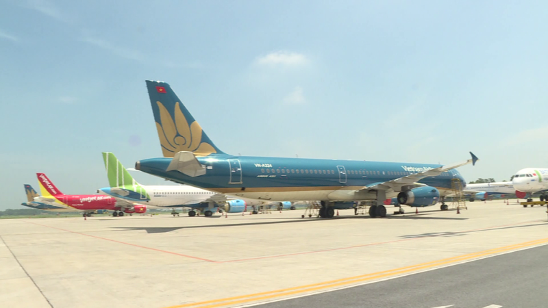 Hạn chế tối đa số chuyến bay đến sân bay Nội Bài