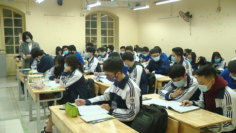 Giữ ổn định mức học phí trong năm học mới