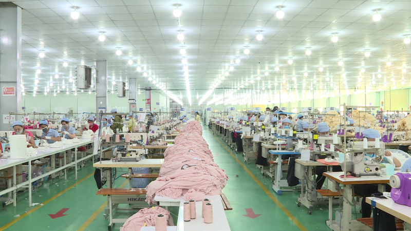 Việt Nam là nhà xuất khẩu hàng may mặc lớn thứ hai thế giới