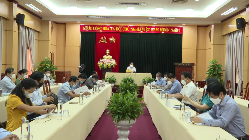 Hội đồng Thi đua - Khen thưởng tỉnh Quảng Ngãi họp xét khen thưởng