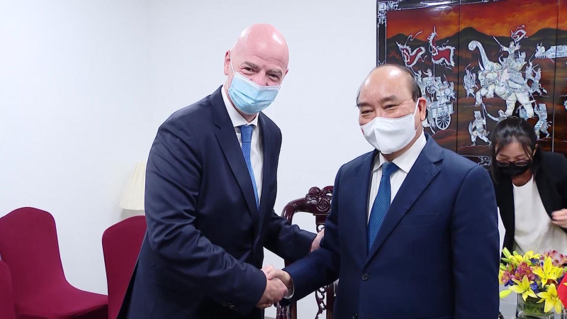 Đề nghị FIFA tiếp tục ủng hộ bóng đá Việt Nam