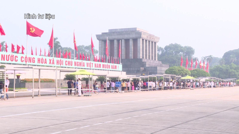 Lăng Chủ tịch Hồ Chí Minh mở cửa đón nhân dân từ 30.10