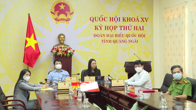 Quốc hội thảo luận dứ án luật cảnh sát cơ động và luật sở hữu trí tuệ