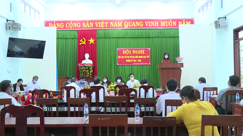 Đại biểu HĐND tỉnh tiếp xúc cử tri tại xã Tịnh Bắc