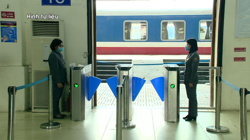 Kết nối với khu vực thông qua 5 tuyến đường sắt chính