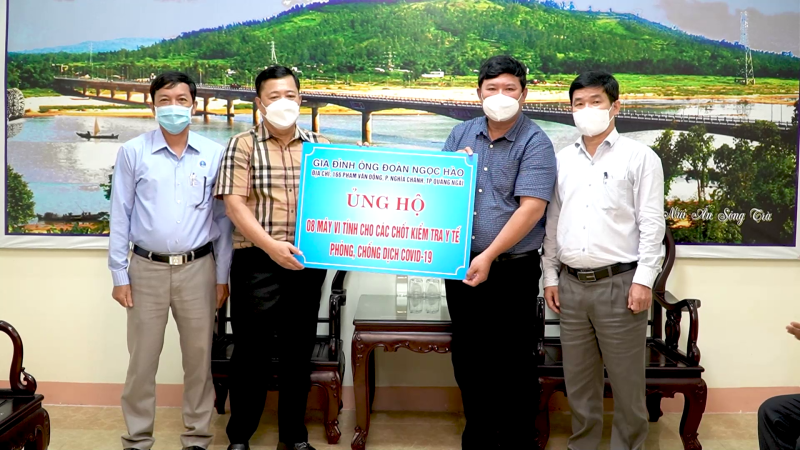 Tiếp nhận hỗ trợ phòng chống dịch Covid-19 và khắc phục hậu quả thiên tai