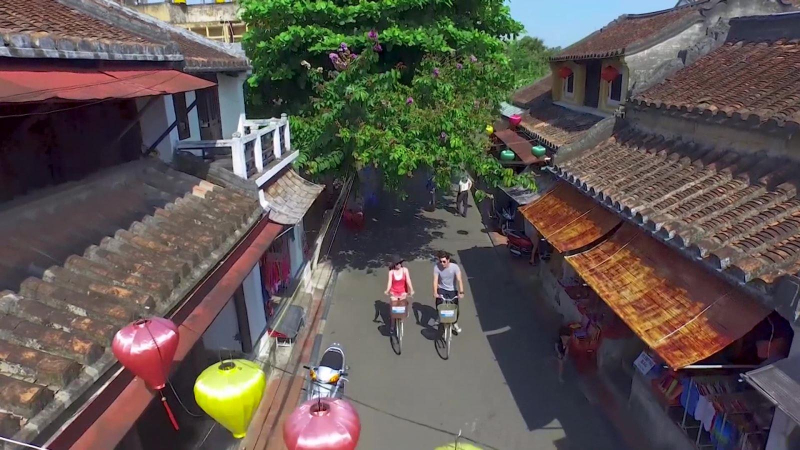 Trải nghiệm mở trong c&aacute;c tour kh&eacute;p k&iacute;n