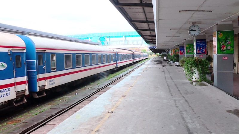 Giảm nhiều tàu tuyến Bắc - Nam