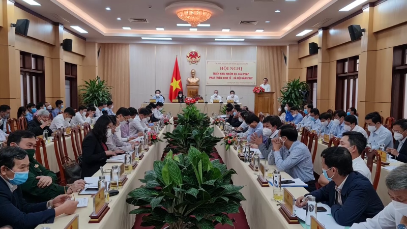 L&agrave;m việc t&iacute;ch cực hơn nữa, tr&aacute;ch nhiệm hơn nữa để ho&agrave;n th&agrave;nh c&aacute;c chỉ ti&ecirc;u năm 2022