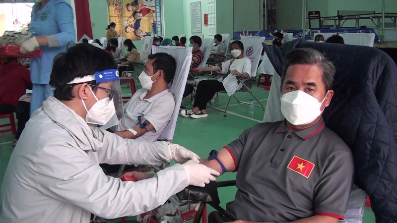 Nghĩa Hành hiến 100 đơn vị máu