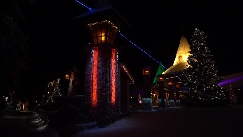 Ông già Noel chuẩn bị cho hành trình phát quà