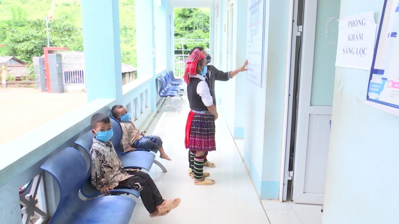 Cấp thẻ BHYT theo chuẩn nghèo mới