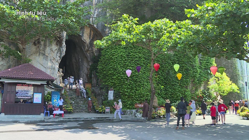 Kiến nghị Thủ tướng cho người Việt ở nước ngoài về nước