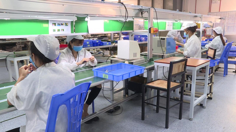 Kinh tế Việt Nam tiếp tục được cải thiện