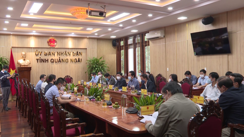 Ph&oacute; Chủ tịch UBND tỉnh V&otilde; Phi&ecirc;n l&agrave;m việc với ng&acirc;n h&agrave;ng ph&aacute;t triển Ch&acirc;u &Aacute;