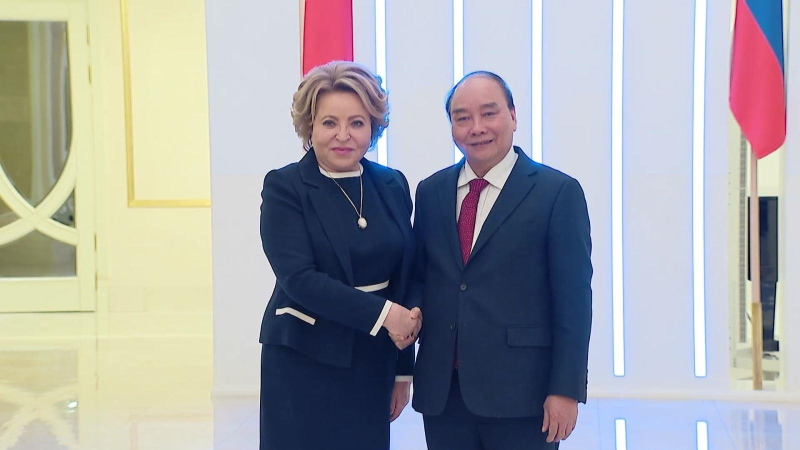 Chủ tịch nước hội kiến Chủ tịch hội đồng liên bang