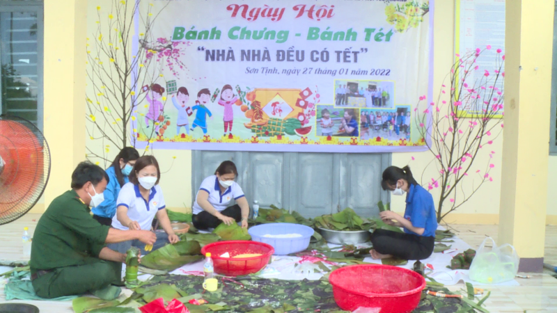 G&oacute;i b&aacute;nh chưng, b&aacute;nh t&eacute;t tặng hộ kh&oacute; khăn, gia đ&igrave;nh F0