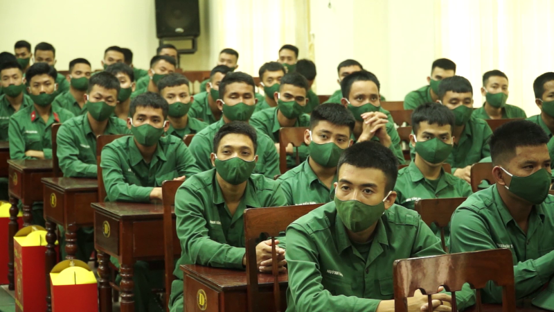 Quảng Ngãi: Tiễn 155 quân nhân hoàn thành nghĩa vụ về địa phương