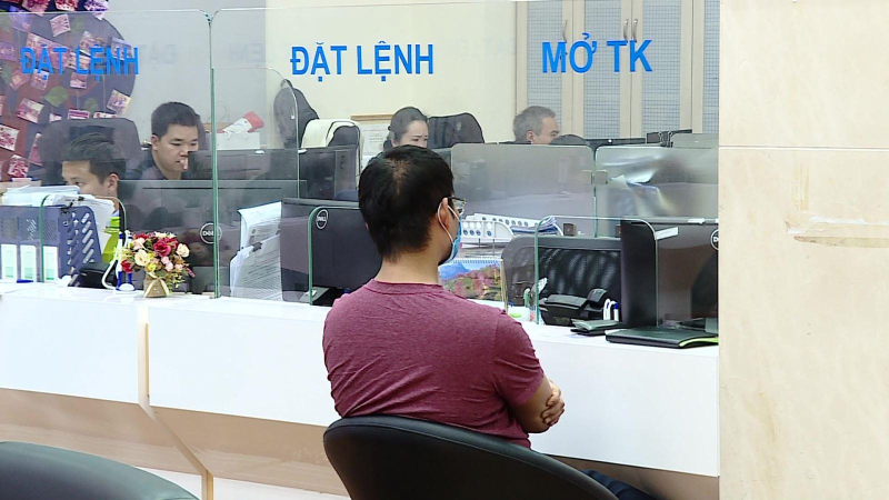 Thu 11.000 tỷ từ các giao dịch chứng khoán trong năm 2021