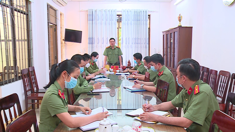 Bảo đảm an ninh chính trị nội bộ, xử lý thông tin sai sự thật