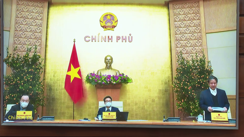 Ch&iacute;nh phủ họp trực tuyến đ&aacute;nh gi&aacute; về việc mở cửa trường học