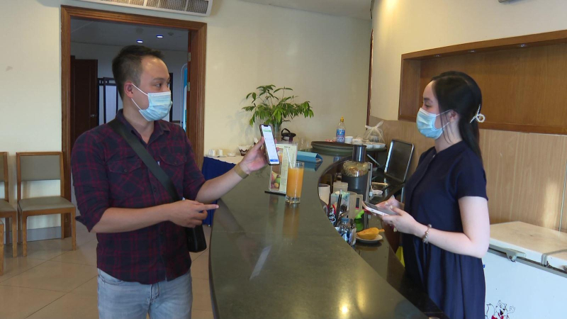 Hơn 463.000 kh&aacute;ch h&agrave;ng sử dụng dịch vụ tiền di động Mobile Money