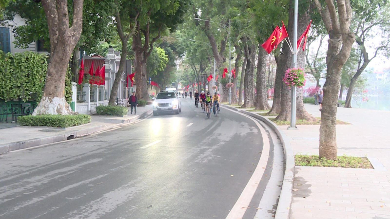 Trang trí thủ đô ‘sáng, xanh, sạch, đẹp’ chào đón SEA Games