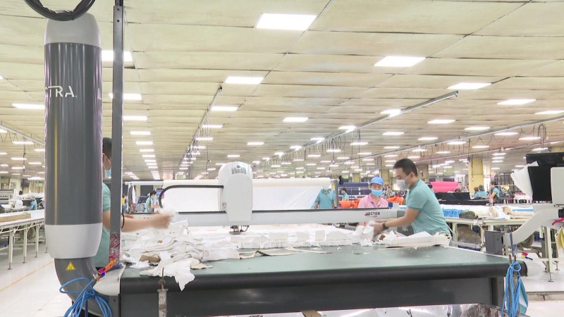 Chốt nâng trần giờ làm thêm lên 60 giờ mỗi tháng