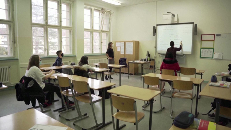 Canada phê duyệt vaccine phòng COVID-19 cho trẻ dưới 11 tuổi