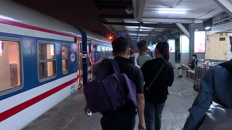 Áp dụng quy định mới về đổi và trả vé tàu