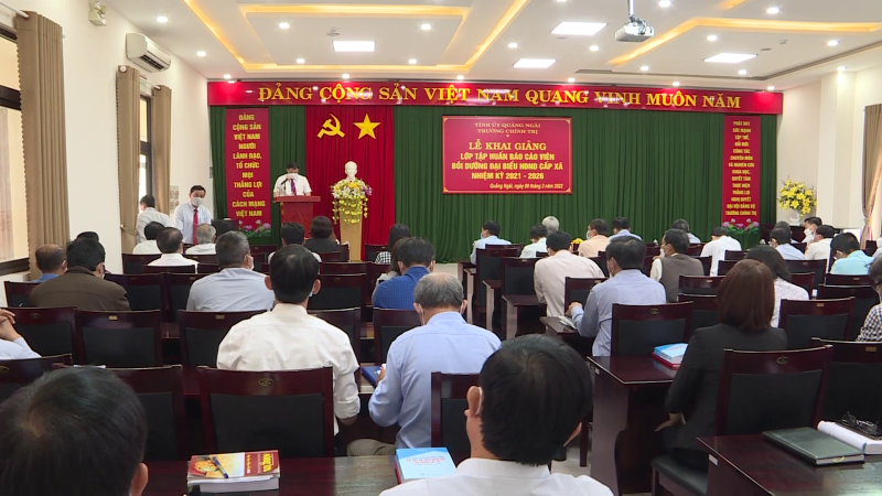 Khai giảng lớp tập huấn báo cáo viên Đại biểu HĐND cấp xã