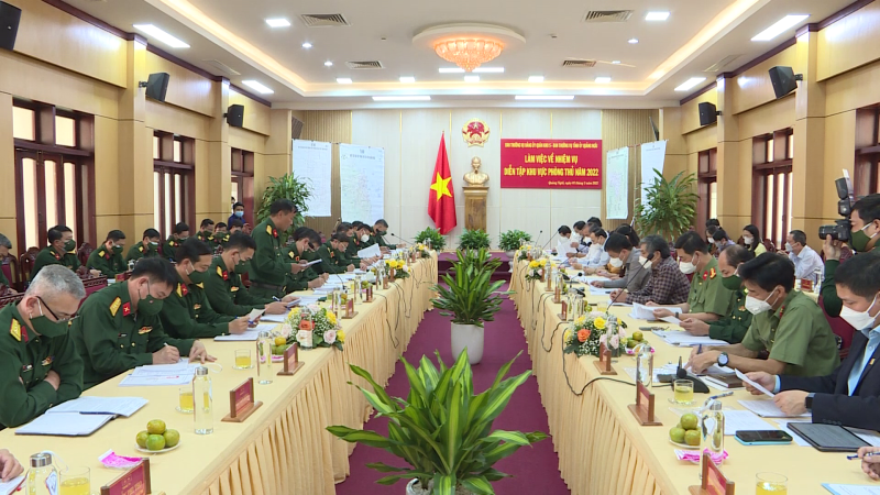 Đảng ủy Quân khu V làm việc với Ban thường vụ tỉnh ủy Quảng Ngãi