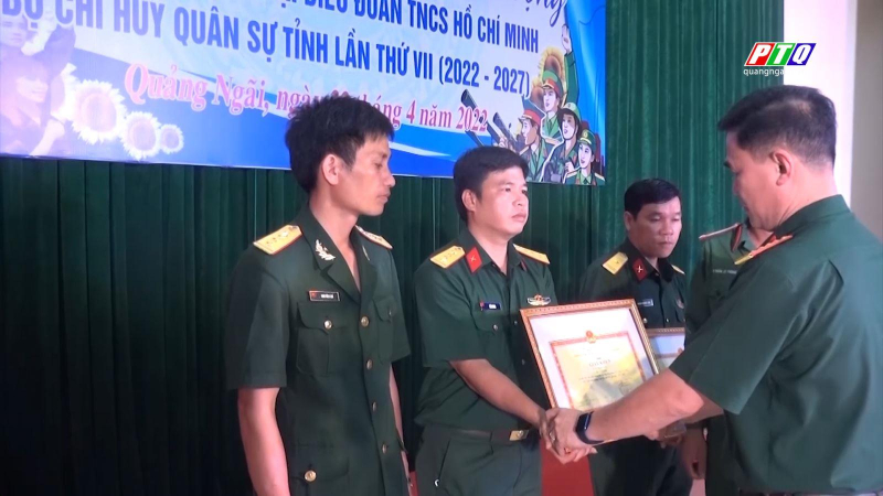 Tuyên dương điển hình tiên tiến trong hoạt động Đoàn, phong trào Thanh niên