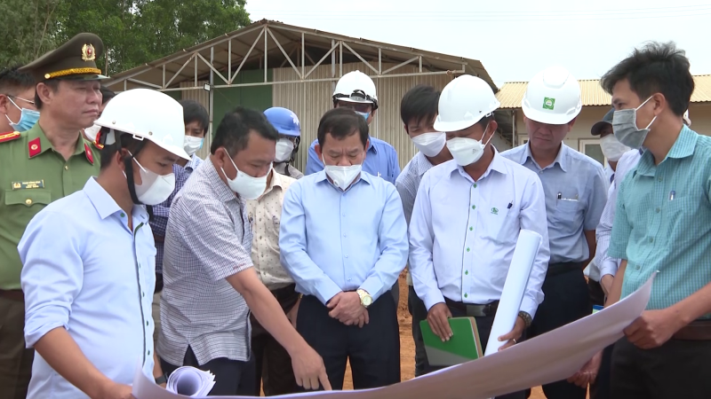 Phải ho&agrave;n th&agrave;nh khu t&aacute;i định cư Vạn Tường trong th&aacute;ng 10/2022