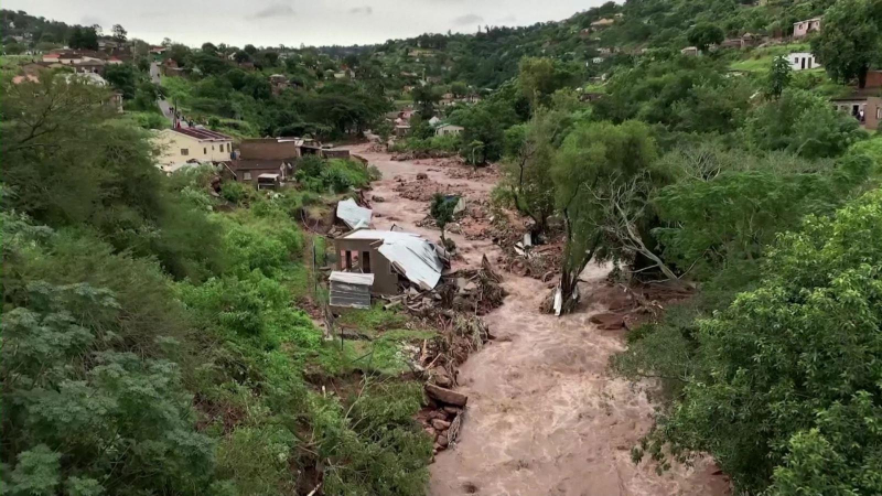 Thương vong do lũ lụt tại Nam Phi tăng cao
