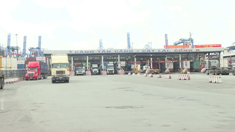 Thu hơn 13,5 tỉ đồng ph&iacute; hạ tầng cảng biển trong 3 ng&agrave;y