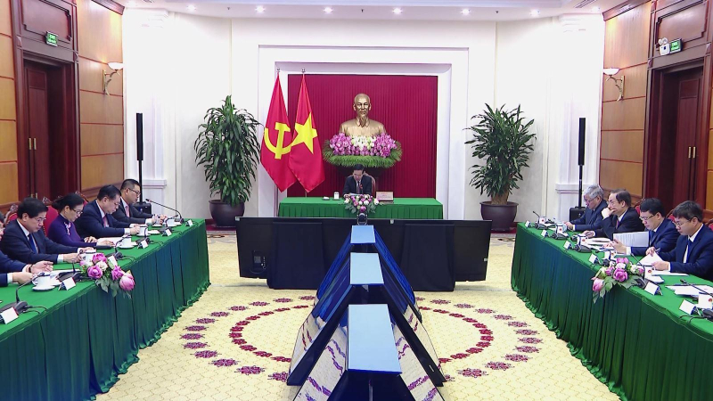 Hội đàm trực tuyến Việt Nam - Cuba