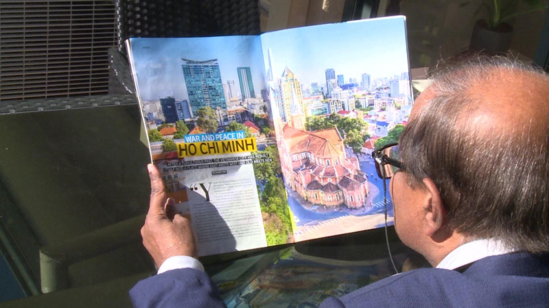 CHỦ TỊCH HỒ CHÍ MINH với bạn bè quốc tế