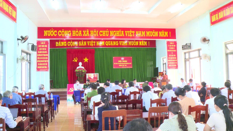 Đại biểu HĐND tỉnh tiếp xúc cử tri tại xã Tịnh Bình