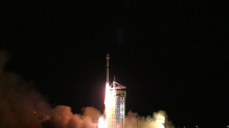 Trung Quốc đưa thêm vệ tinh lên vũ trụ