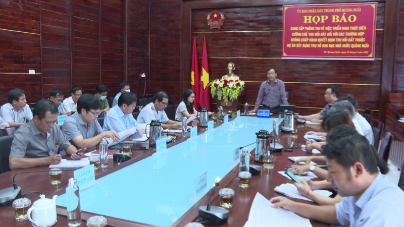 Họp báo thông tin cưỡng chế thu hồi đất xây dựng trụ sở Kho bạc nhà nước tỉnh