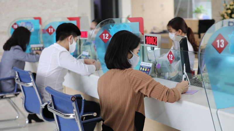 Ép khách mua bảo hiểm là vi phạm pháp luật