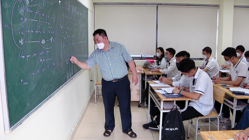 Điểm thi càng cao, điểm ưu tiên càng ít