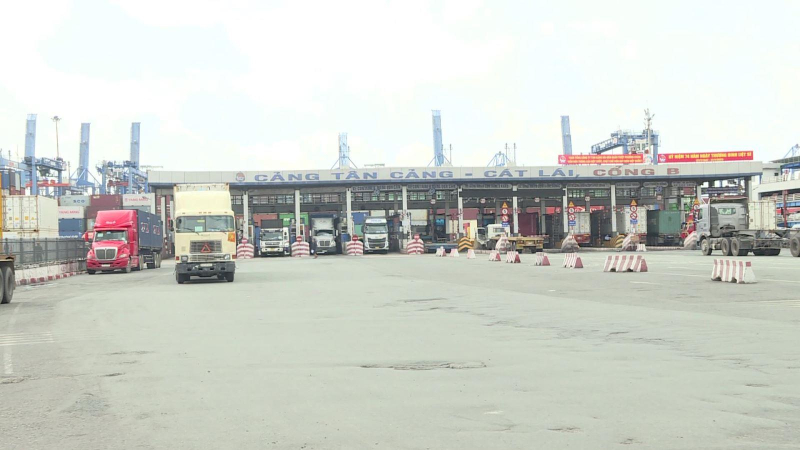 Nghiên cứu giảm phí, lệ phí lĩnh vực giao thông vận tải